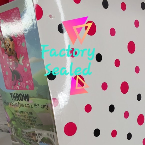 'MINNIE MOUSE' PLUSH THROW BLANKET "DISNEY" - Picture 9 of 16